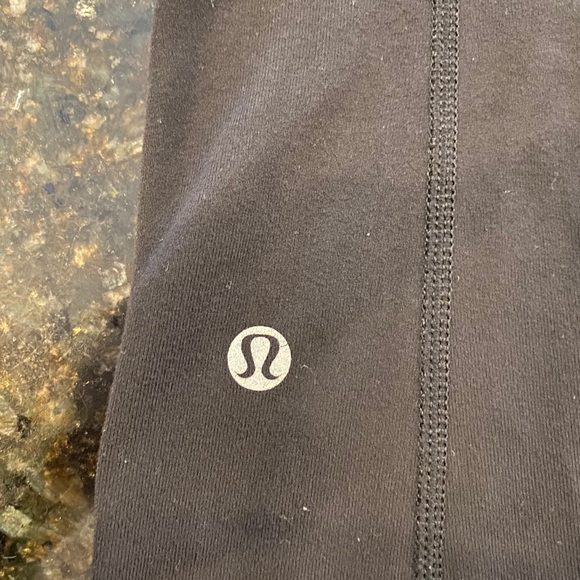 Lulu lemon reversible yoga pants - Picture 5 of 5